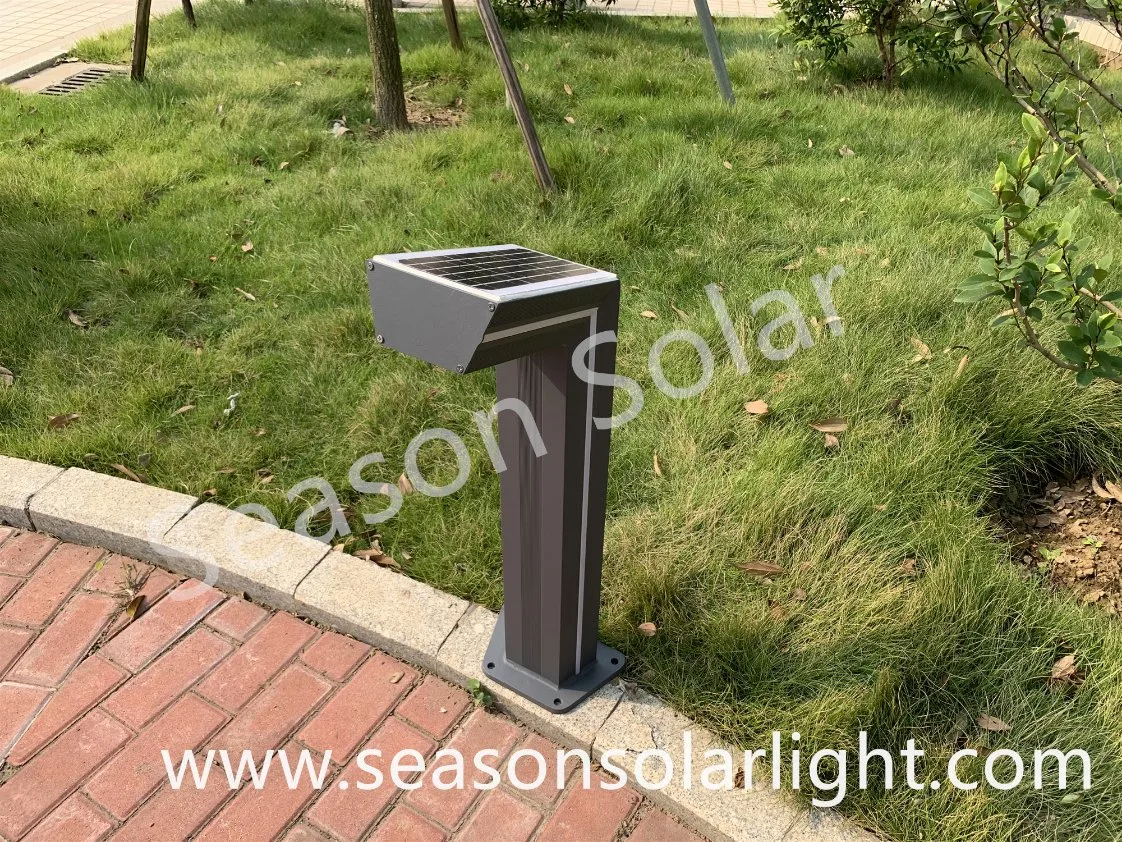 Bright Lighting Ce Outdoor Solar Bollard Path Lighting with Green Accent LED Lighting