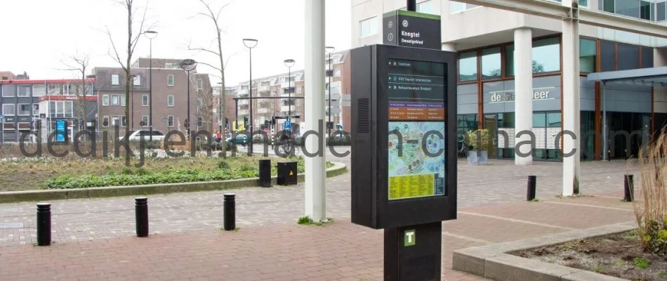 43nich 4K Outdoor LCD Digital Signage Advertising Screen Interactive Digital Signage Display Outdoor