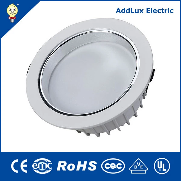 Energy Star Ce UL Saso Daylight Pure White 6W SMD LED Downlight Made in China for Home and Commercial Exterior Lighting in Best Dealer Factory