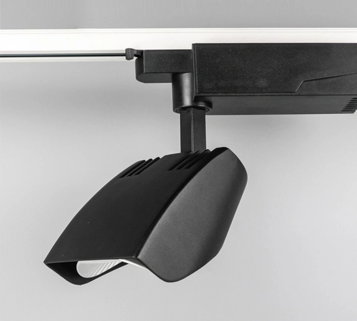 20W 30W Spade LED Track Light for Shop LED Track Spot Light LED Track Light LED Track Light LED Track Spot Light Rotatable CREE COB LED Track Light