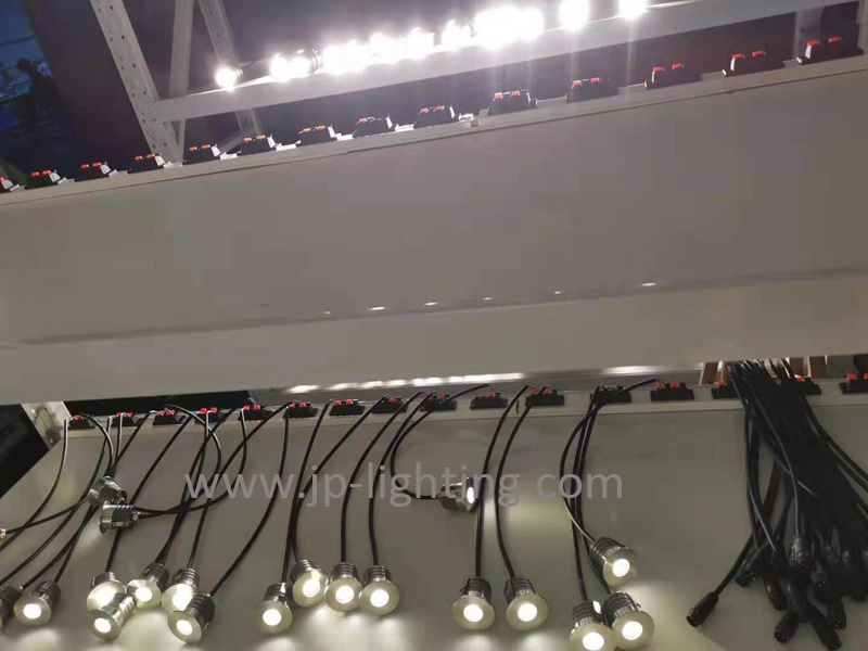 1W 2W 3W LED Underground Light Thin LED Step Light Recessed Floor Light Recessed LED Deck Light Square Underground Light for Architectural, Landscape Lighting