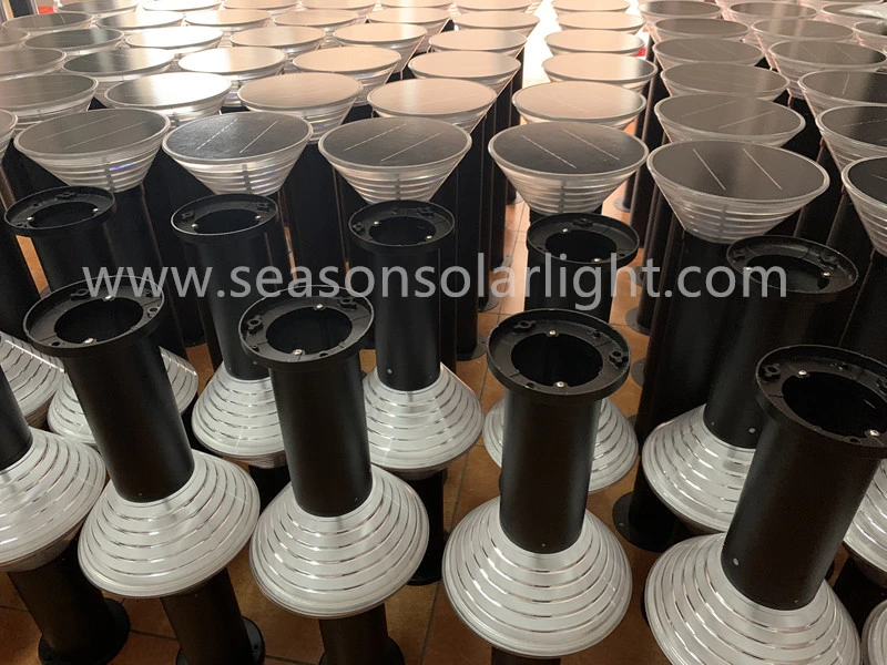 Outdoor Lighting 5W LED Garden Light with Solar Lighting System