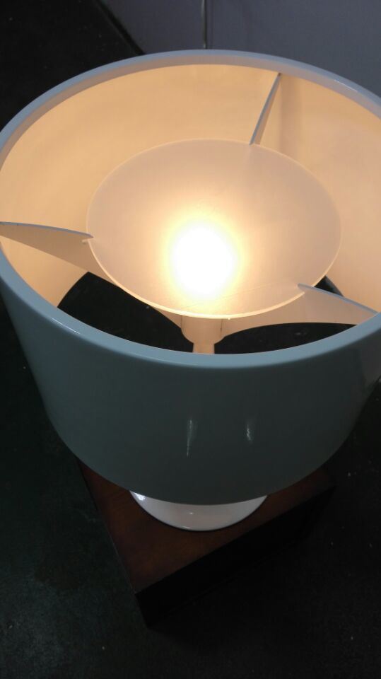 Very modern aluminium white desk reading lamp for living room with Dia390mm shade