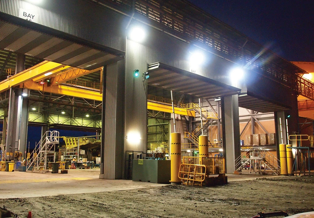 150lm/W 5 Years Warranty Industrial Commercial Lighting 200W 240W LED Flood Lighting