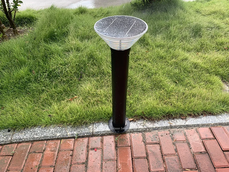 Outdoor Lighting 5W LED Garden Light with Solar Lighting System