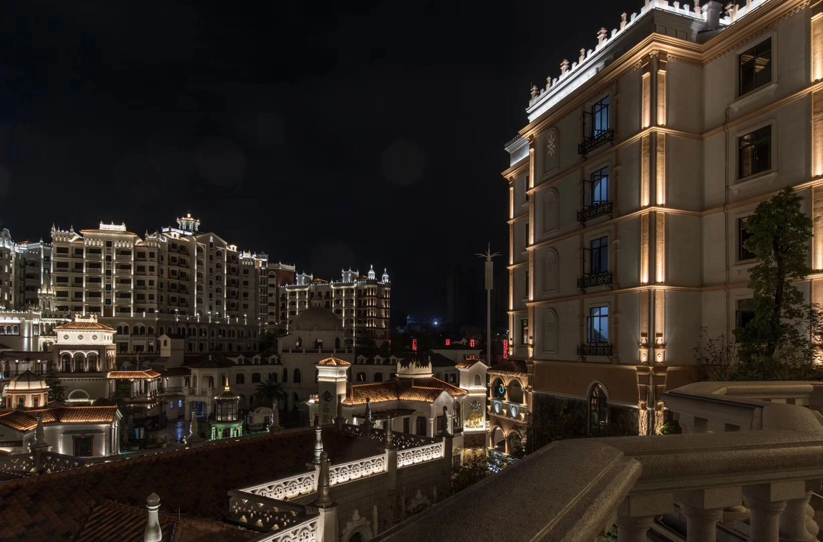 Hotel building wall modern outdoor LED light