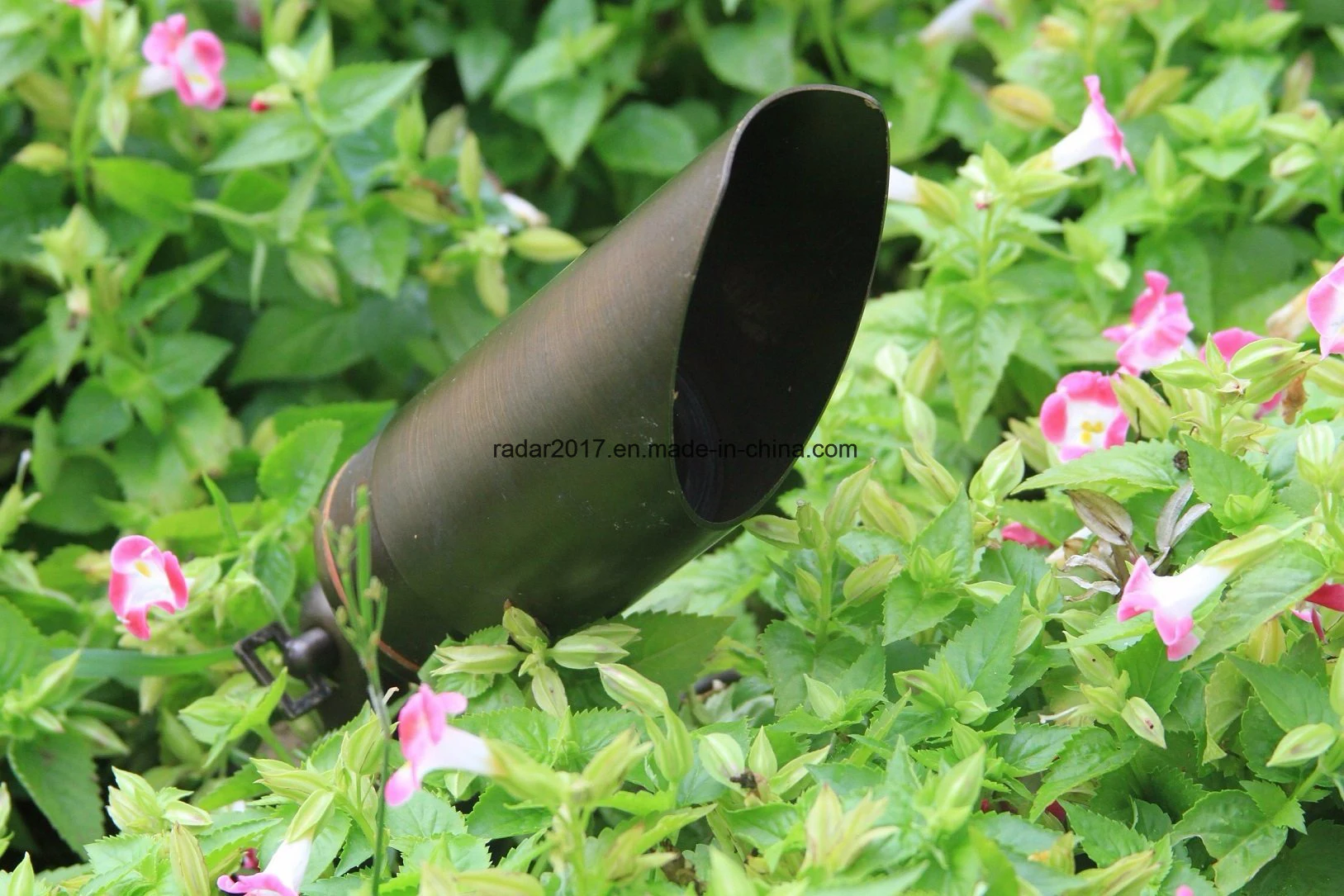 Popular Brass Spotlight Outdoor Garden Lighting Fixture IP65